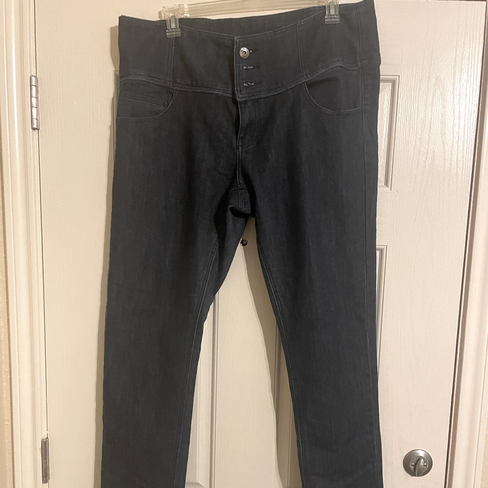 Ashley Stewart dark high waist 👖 jeans.